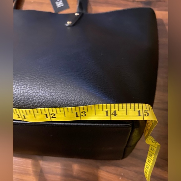 Black back - Picture 9 of 9